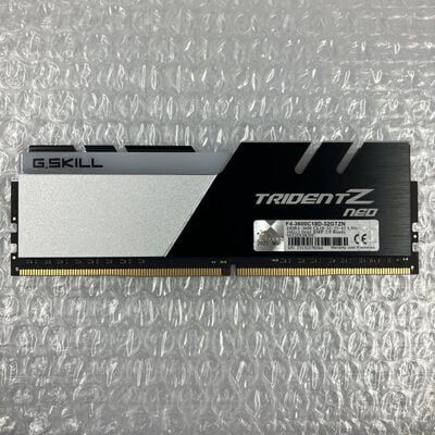 【秋葉原本店】中古  PC4-28800 16GB デスクトップ用(DDR4-3600) 140734 