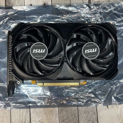 【広島店】中古  MSI GeForce RTX 4060 VENTUS 2X BLACK 8G OC (RTX4060 8GB) 158792 