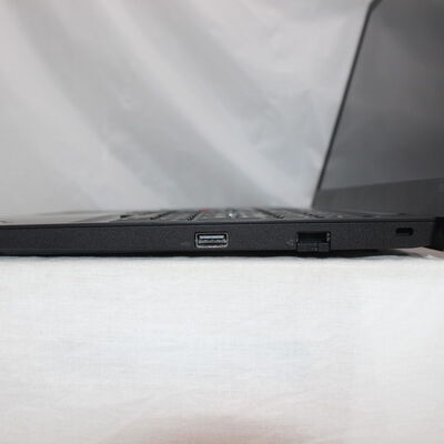 【通販センター】中古  Lenovo ThinkPad E15 Gen 1(Intel Core i5 10210U 1.60GHz/16GB DDR4/SSD512GB/-/オンボード/15.6/1920x1080/GbE/Wi-Fi/WEBCAM/W11H/VBT) 195526 
