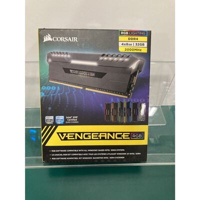 【富山本郷店】中古  PC4-24000 32GB デスクトップ用(DDR4-3000) 143225 