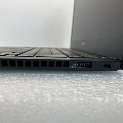 【京都店】中古  NEC VersaPro PC-VKT16BZG5 (Core i5-8265U/8GB/SSD256GB/なし/オンボード/13.3/1366x768) 3180006509 