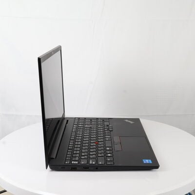 【通販センター】中古  Lenovo ThinkPad E15 Gen2(Intel Core i5 1135G7 2.40GHz/16GB DDR4/SSD256GB/-/オンボード/15.6/1920x1080/GbE/Wi-Fi/WEBCAM/W11H/VBT) 199409 