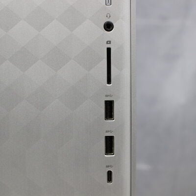 中古  HP Pavilion 590-p0101jp(Intel Core i3 9100/32GB/SSD256GB/なし/オンボード/W11H64 MAR) 179062 