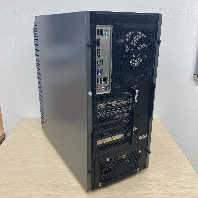 中古 GALLERIA XA7C-G60S(i7 10700/16GB/SSD512GB/GTX1660 SUPER