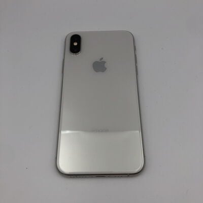 【甲府飯田店】中古  【docomo】 Apple iPhoneXS 5.8インチ 64GB (シルバー) MTAX2J/A 138082 
