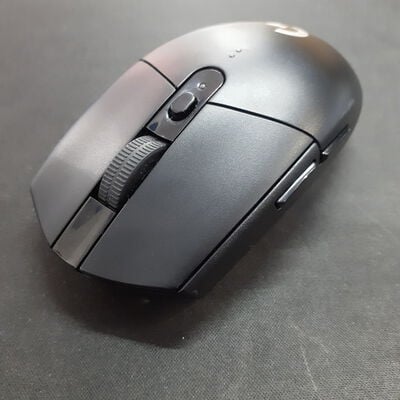 【鹿児島店】中古  Logicool G304 (LIGHTSPEED ワイヤレスゲーミングマウス ブラック) 146969 