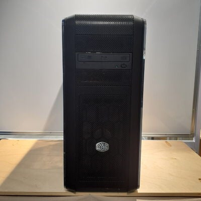 【鹿児島店】中古  自作PC(i7 9700K/16GB/SSD500GB+128GB/RTX2070/W10H) 4700000676