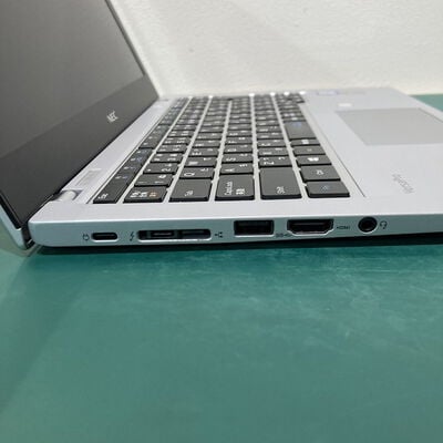 【浦添城間店(沖縄)】中古  NEC VersaPro タイプVB PC-VKM17BZG4 (Core i5 8350U/8GB/SSD256GB/-/オンボード/12.5/1366x768/Wi-Fi/WEBCAM/W11H64 MAR) 186166 