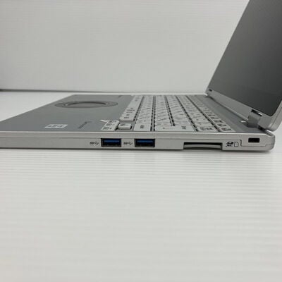 【秋葉原本店】中古  Panasonic CF-QV(i7-10810U/16GB/SSD512GB/W10P) 3410015783 