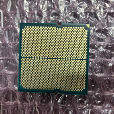 【鹿児島店】中古  AMD Ryzen 7 7800X3D (AM5/4.2/104M/C8/T16/120W) 157139 