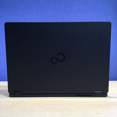 【松山環状枝松店】中古  FUJITSU LIFEBOOK U7410 (INTEL Core i5 10310U 1.7GHz/16GB/SSD256GB/-/オンボード/14/1366x768/Wi-Fi/WEBCAM/W11H64) 180534 