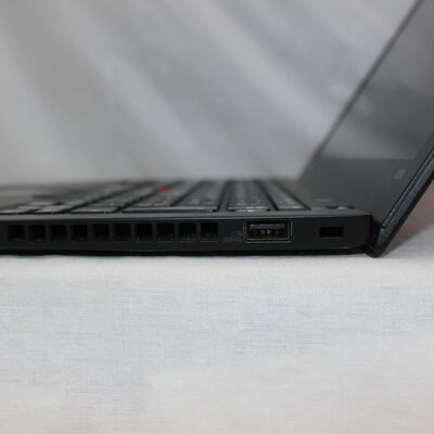【通販センター】中古  Lenovo ThinkPad X280 20KESEL500(Intel Core i5 8250U/16GB/SSD256GB/なし/オンボード/12.5/1366x768/Wi-Fi/W11H64 MAR) 185937【7/2大決算値下げ!】 