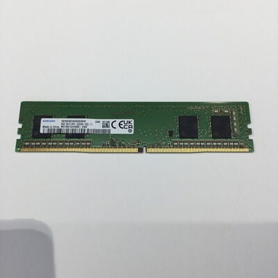 【松山環状枝松店】中古  PC4-25600 8GB デスクトップ用(DDR4-3200) 140727 