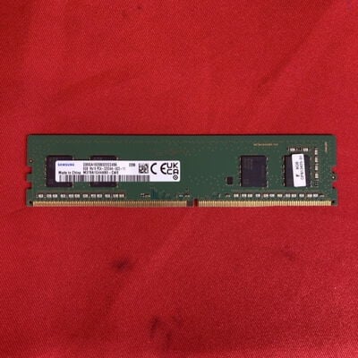【千葉店】中古  PC4-25600 8GB デスクトップ用(DDR4-3200) 140727 