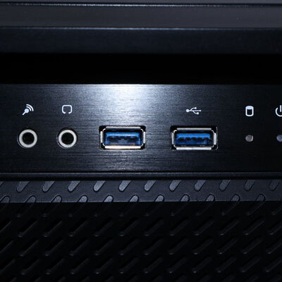 【通販センター】中古  mouse DAIV DGZ(Intel Core i7 8700K/32GB DDR4 (PC4)/SSD500GB/DVDマルチ/NVIDIA GeForce GTX 1050 2GB/W11H64 MAR) 202663 