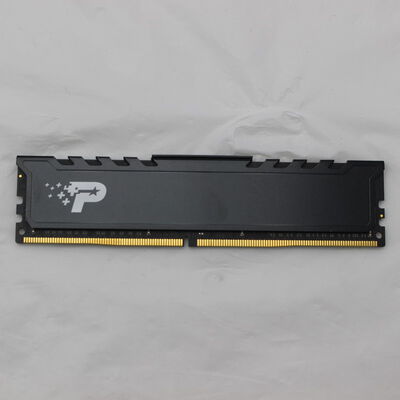 【通販センター】中古  PC4-21300 16GB デスクトップ用(DDR4-2666) 135638 