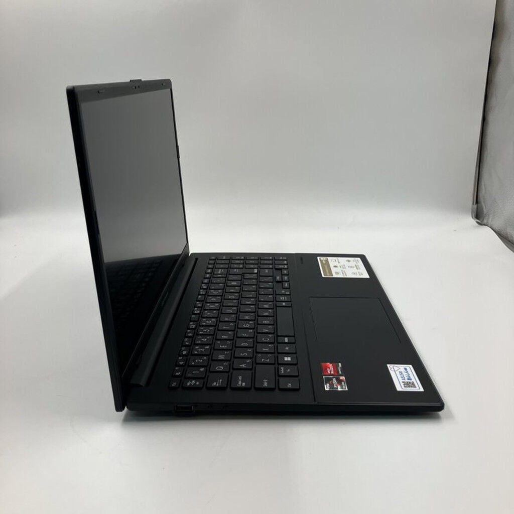 中古 ASUS Vivobook Go 15 E1504FA-R582EWS (Ryzen 5 7520U/8GB