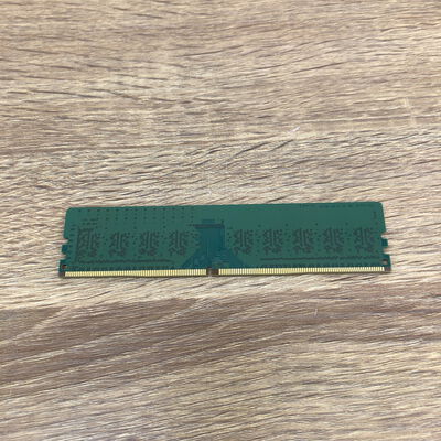 【津ラッツ店】中古  PC4-21300 8GB デスクトップ用(DDR4-2666) 126165 