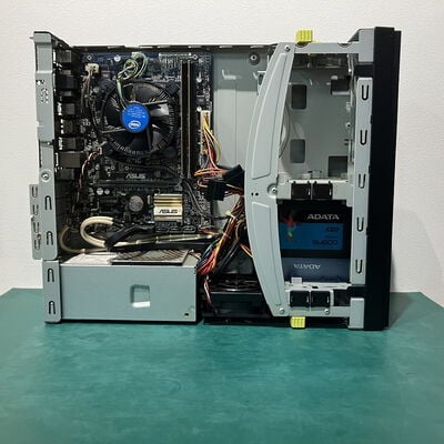 【浦添城間店(沖縄)】中古  THIRDWAVE Slim Knight (Intel Celeron CPU G3900 2.80GHz/8GB/SSD128GB/なし/オンボード/W11H64 MAR) 1000804247 185102 