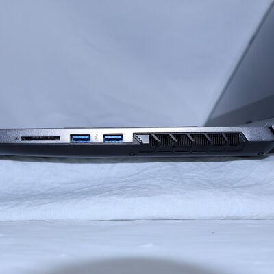 【通販センター】中古  THIRDWAVE raytrek R5-AA6 201900 