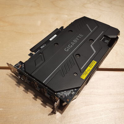 【鹿児島店】中古  GIGABYTE GV-N166SOC-6GD (GTX1660 SUPER) 141206 