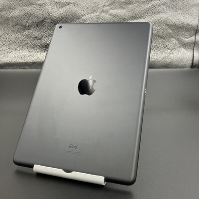 【大須店】中古  Apple iPad 10.2インチ (第8世代/2020) Wi-Fi 32GB スペースグレイ MYL92J/A 143620 