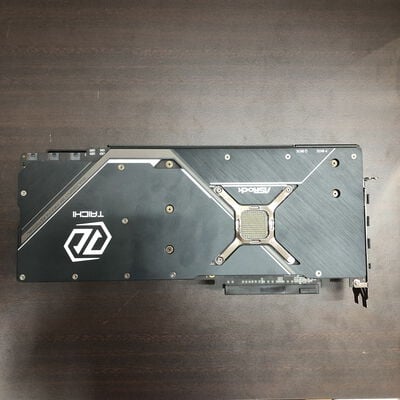 【福山ココローズ店】中古  AMD Radeon RX 6800 XT Taichi X 16G OC [PCIExp 16GB] 5090000901 