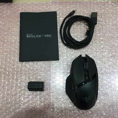 【佐賀南部バイパス店】中古  Razer Basilisk V3 Pro BK 5250000709 