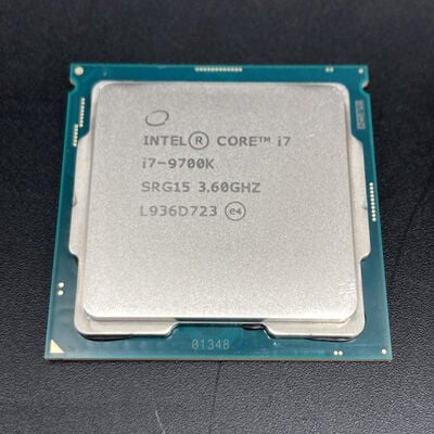 【熊本浜線店】中古  INTEL Core i7 9700K (1151/3.60GHz/12M/C8/T8) 138481 