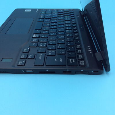 【秋葉原本店】中古  FUJITSU_FMVU29022(i5-10310U/4GB/SSD128GB/W11P) 3410014441 