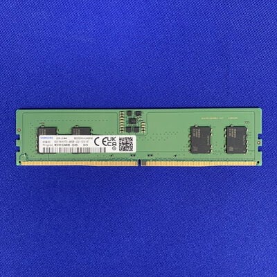 【横浜駅前店】中古  PC5-38400 8GB デスクトップ用 151530 