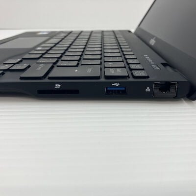 【秋葉原本店】中古  Fujitsu_Lifebook_U9311/F(i7-1185G7/8GB/SSD512GB/W11P) 3410015702 