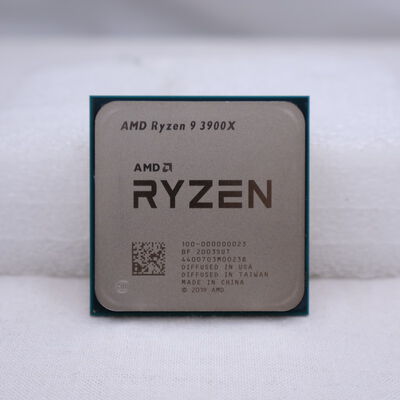 【通販センター】中古  AMD Ryzen 9 3900X (AM4/3.8/70M/C12/T24/105W) 140023 