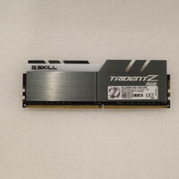 中古  PC4-25600 8GB デスクトップ用(DDR4-3200) 140727 