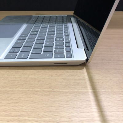 【甲府飯田店】中古  Microsoft Surface Laptop Go (i5-1035G1/8GB/SSD128GB) 4720001516 