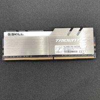 中古  PC4-21300 8GB デスクトップ用(DDR4-2666) 126165 