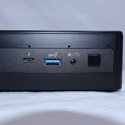 【通販センター】中古  Intel NUC NUC11PAH 203415 