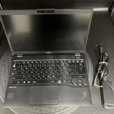 【新潟店】中古  FUJITSU LIFEBOOK U9310/D (Intel Core i5 10310U 1.7GHz/8GB/SSD256GB/-/オンボード/13.3/1920x1080/Wi-Fi/WEBCAM/W11P64) 176075 