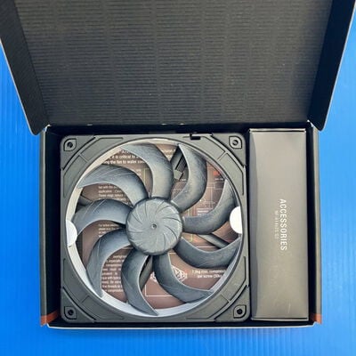 【大須店】中古  NOCTUA NF-A14x25-G2-PWM-CH-BK (140mm BK) 3120024225 