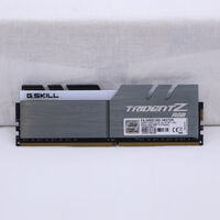 中古  PC4-25600 8GB デスクトップ用(DDR4-3200) 140727 