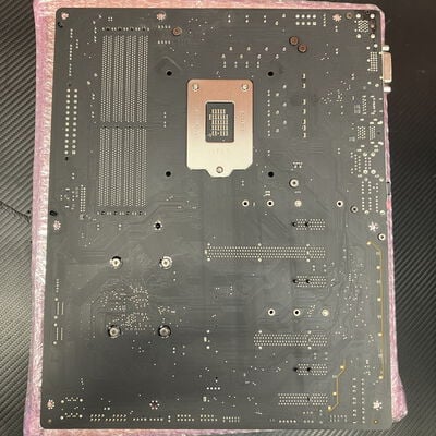 【富士青葉店】中古  GIGABYTE Z370 AORUS Ultra Gaming (Z370 1151 ATX DDR4) 136230 