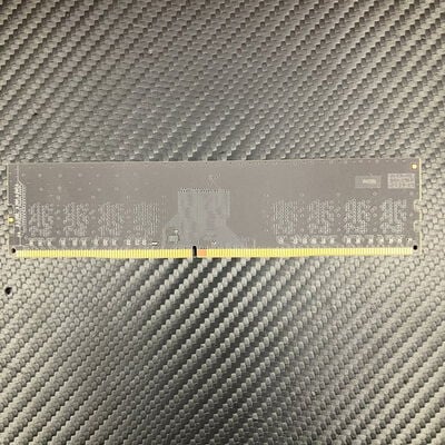 【富士青葉店】中古  PC4-25600 16GB デスクトップ用(DDR4-3200) 140728 