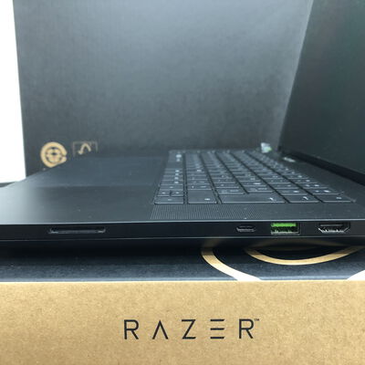 【福山ココローズ店】中古  RAZER(i9-14900HX/32GB/SSD1TB/RTX4080/W11H) 5090001346 