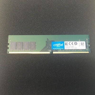 【博多店】中古  PC4-17000 8GB デスクトップ用(DDR4-2133) 126161 