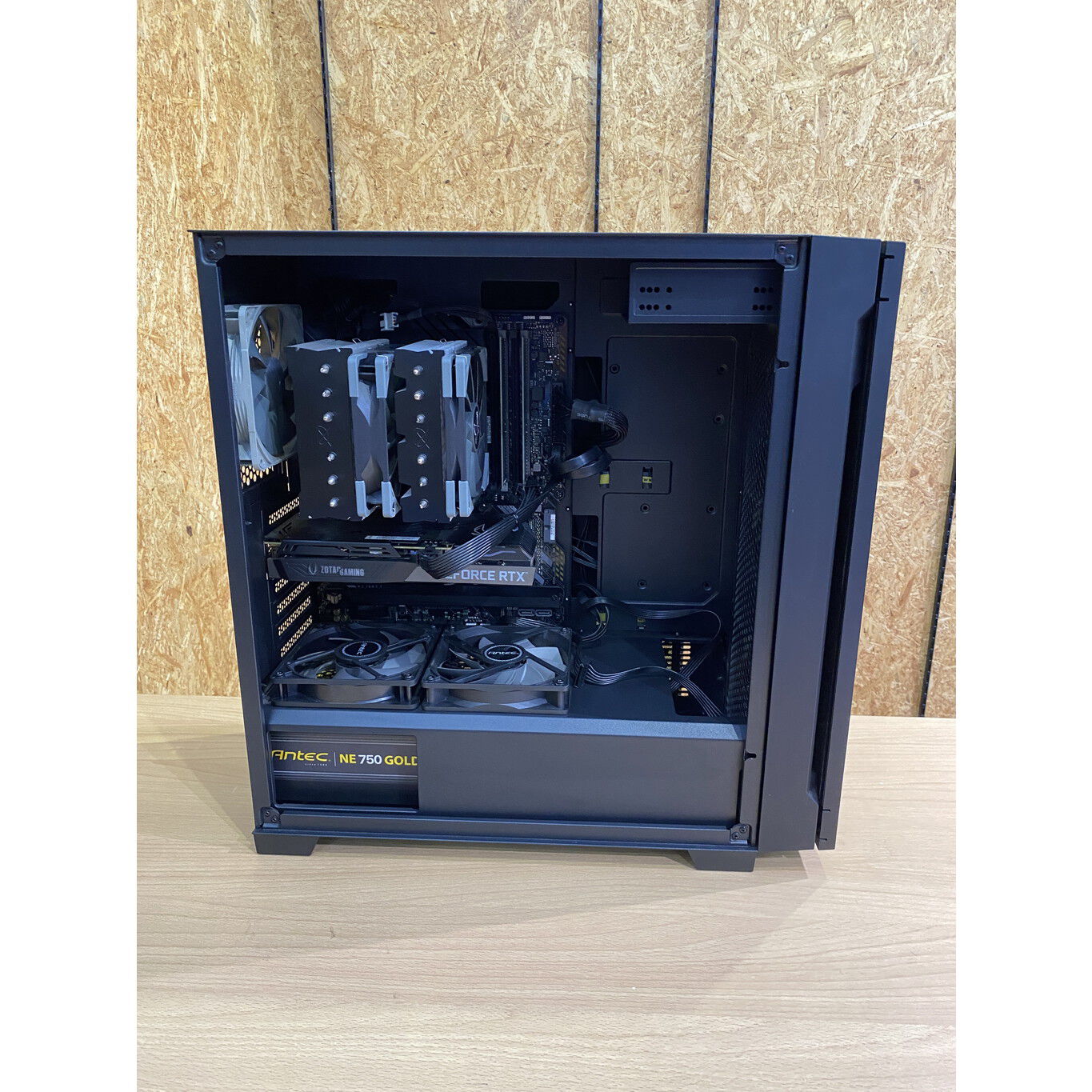 中古 オリジナルPC(i7 11700K/32GB/SSD500GB/RTX3060Ti/W10H