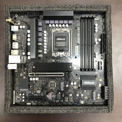 【福山ココローズ店】中古  ASRock B860M Pro-A WiFi (B860 1851 mATX DDR5) 5090001082 