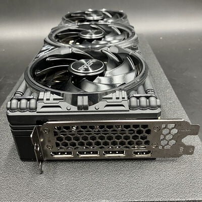 【熊本浜線店】中古  Palit NE750700１９K9-GB2050A(RTX5070 12GB GAMINGPRO) 5370000737 