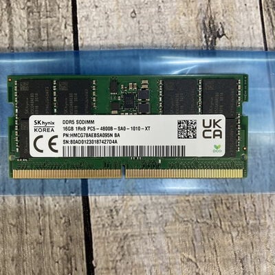 【広島店】中古  PC5-38400 16GB ノート用 151531 