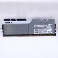 中古  PC4-25600 8GB デスクトップ用(DDR4-3200) 140727 