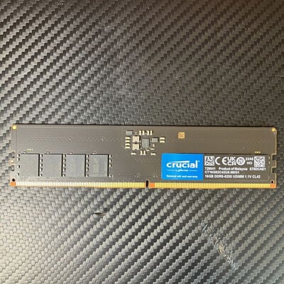 【富士青葉店】中古  Crucial CT16G52C42U5.M8G1(DDR5 PC5-41600 16GB) 183231 